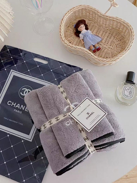 Towel + Bath Towel Two-Piece Set W220