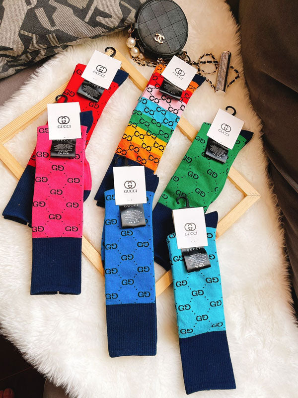 Adult Socks 6 Pairs Of Mixed Colors W323