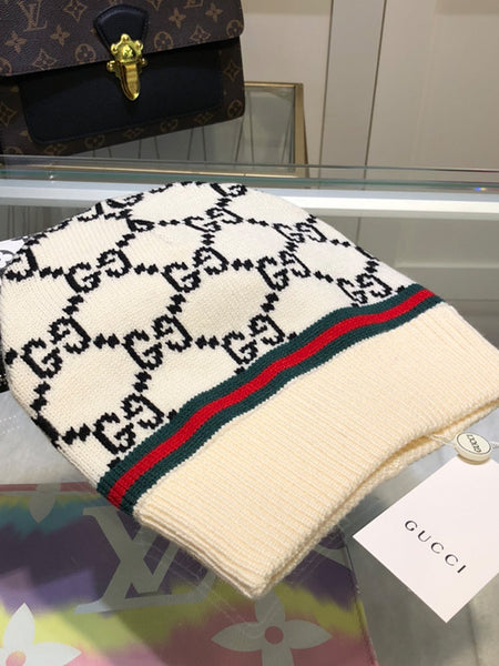 Knitted Hat W80